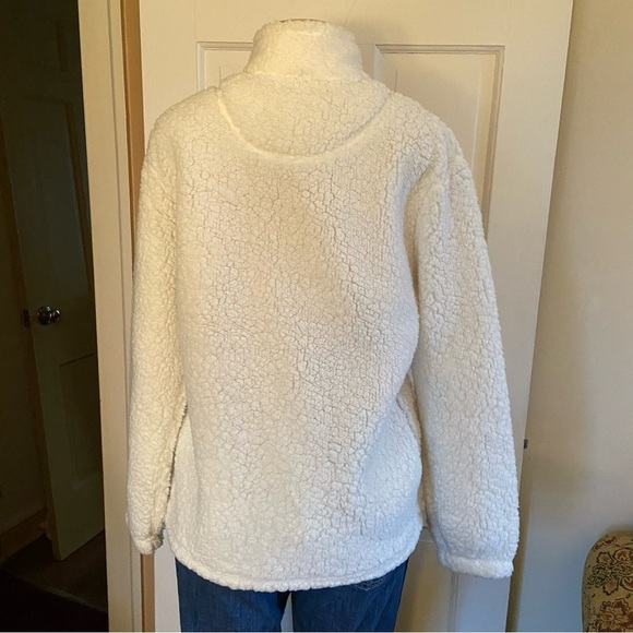 Boxer Craft knit jacket is soft as a cloud but looks like a lamb. - Picture 5 of 6